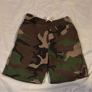 Ralph Lauren Men's Camo Pull-On Athletic Shorts - Green/Brown/Black